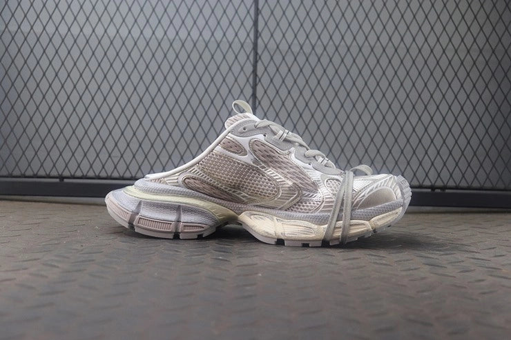 발렌시아가 3XL 베이지 뮬 스니커즈