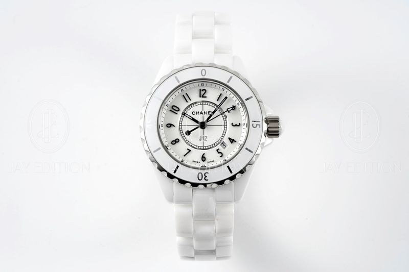 샤넬 J12 워치 33mm 화이트 쿼츠