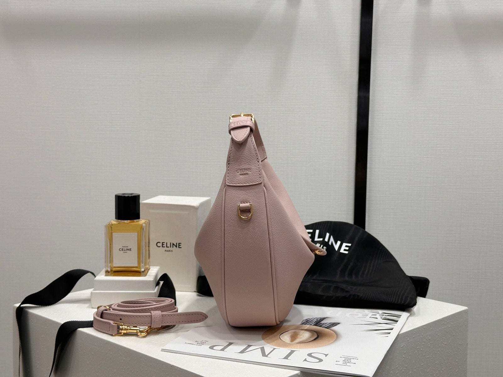 셀린느 틴 룰루백 그레인드 카프스킨