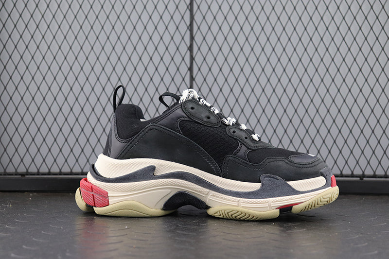 발렌시아가 트리플S 트레이너 블랙/화이트/레드