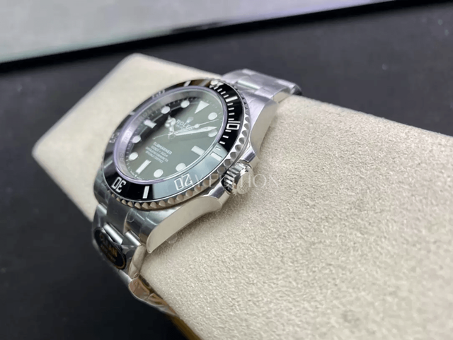 롤렉스 서브마리너 논데이트 검판 41mm