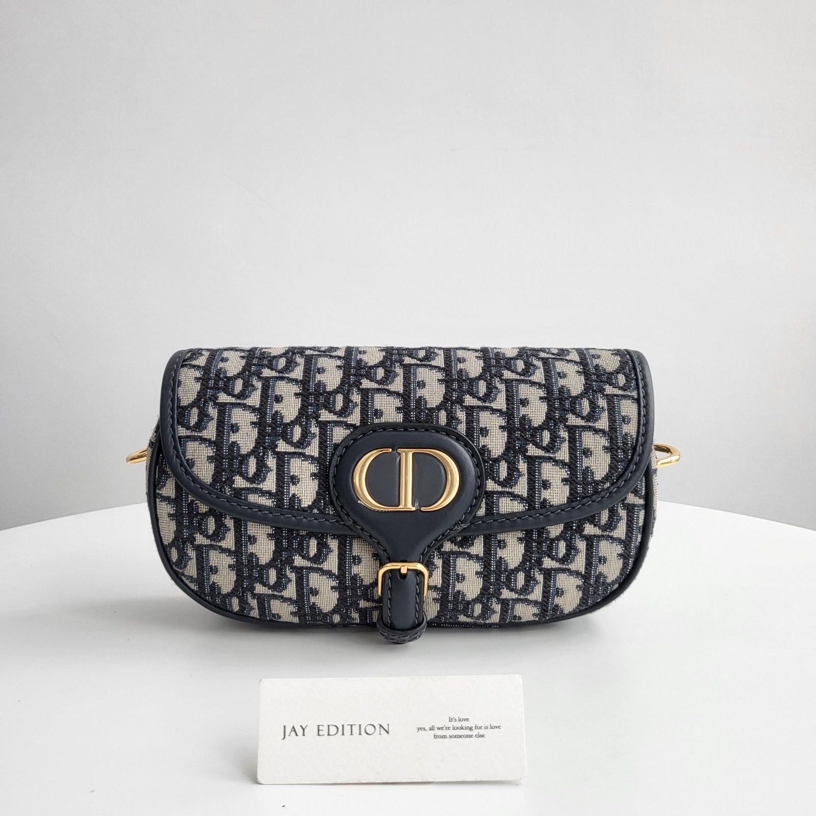 디올 오블리크 바비백 이스트웨스트