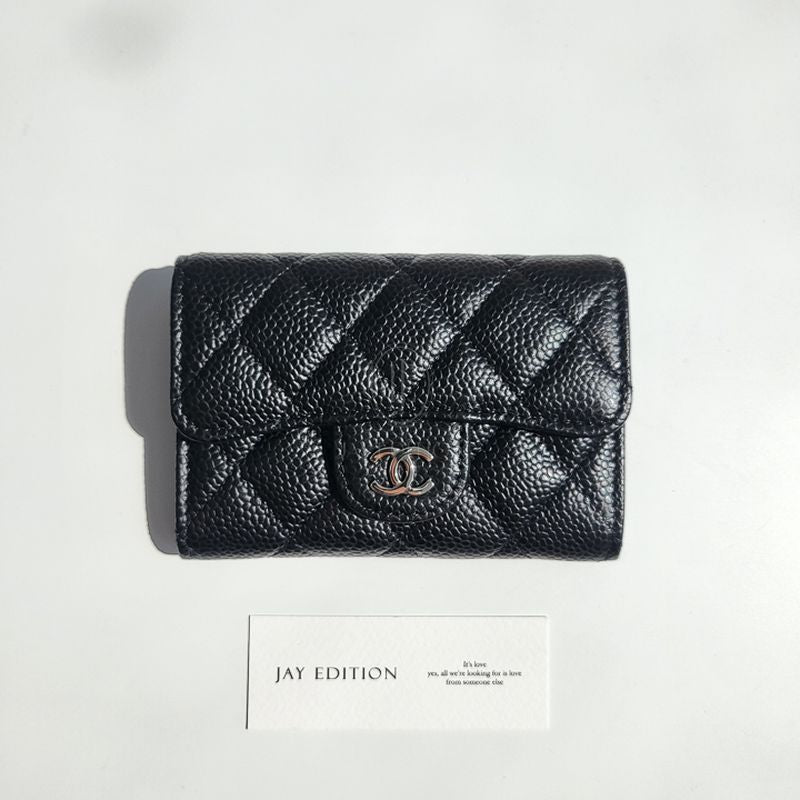 샤넬 클래식 플랩 카드지갑 캐비어