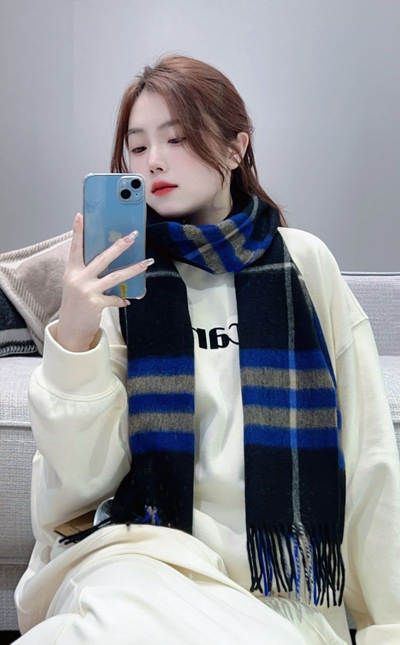 버버리 머플러 10