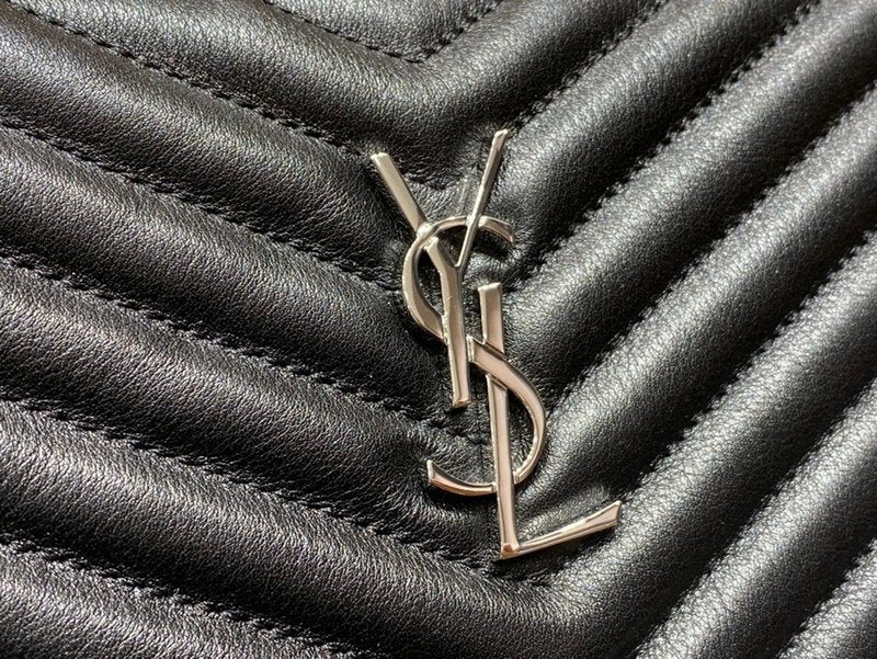 생로랑 모노그램 클러치 라지