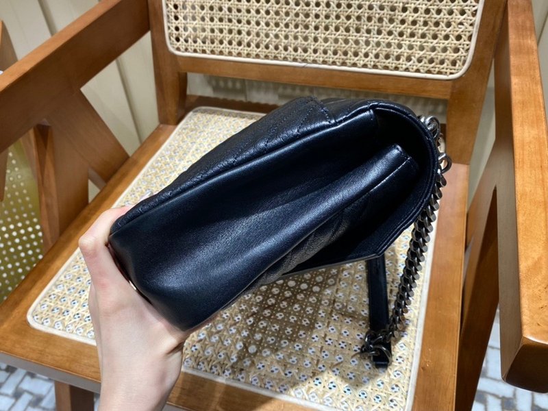 생로랑 컬리지 사첼백 라지