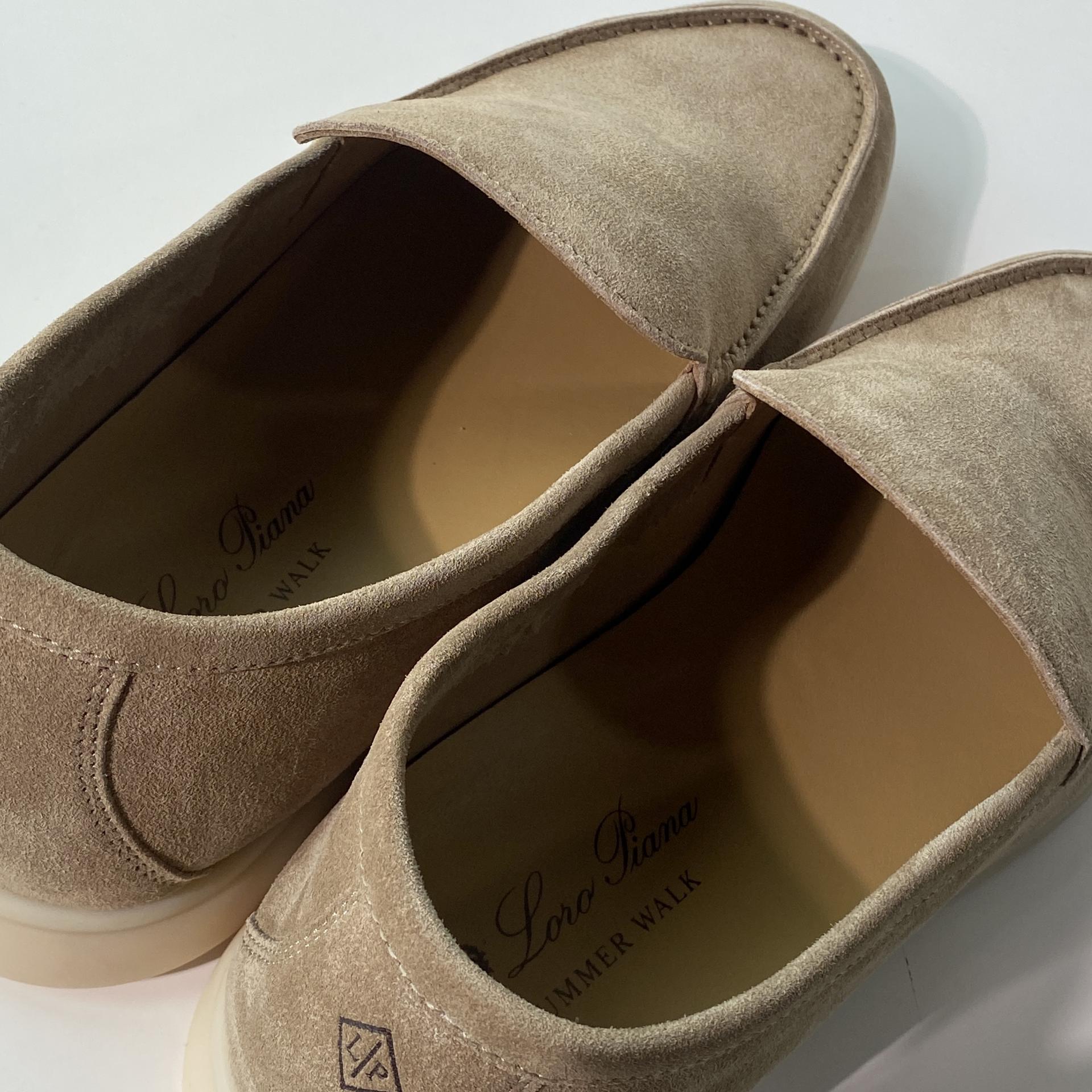 국내) 로로피아나 썸머워크 남성용 로퍼 / 샌드스톤 45