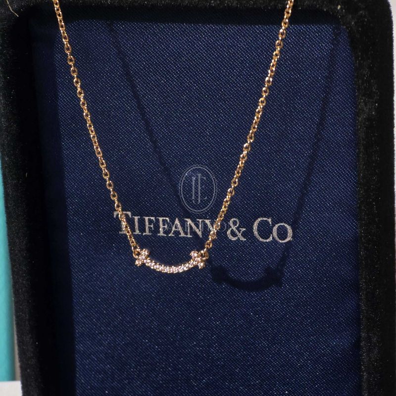 티파니 스마일 파베 펜던트 미니