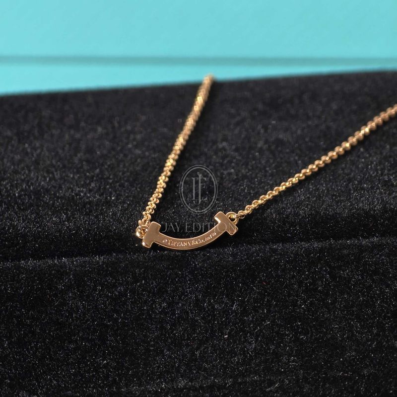 티파니 스마일 파베 펜던트 미니