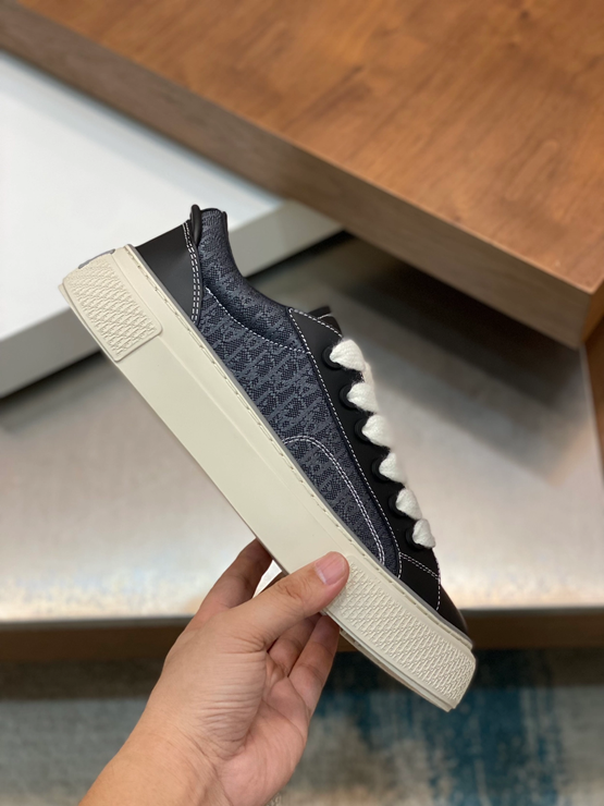 디올 B33 스니커즈