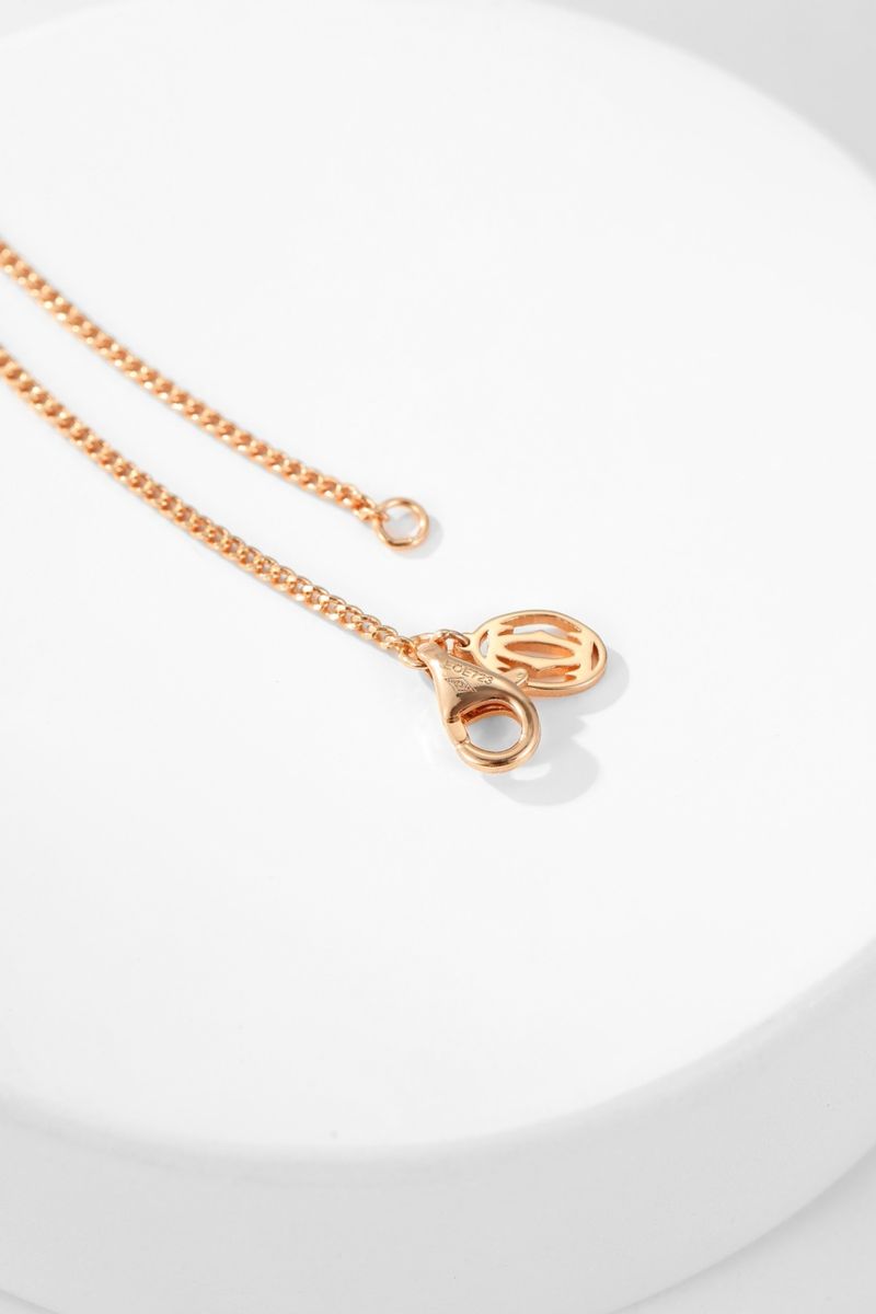 까르띠에 트리니티 쿠션 네크리스