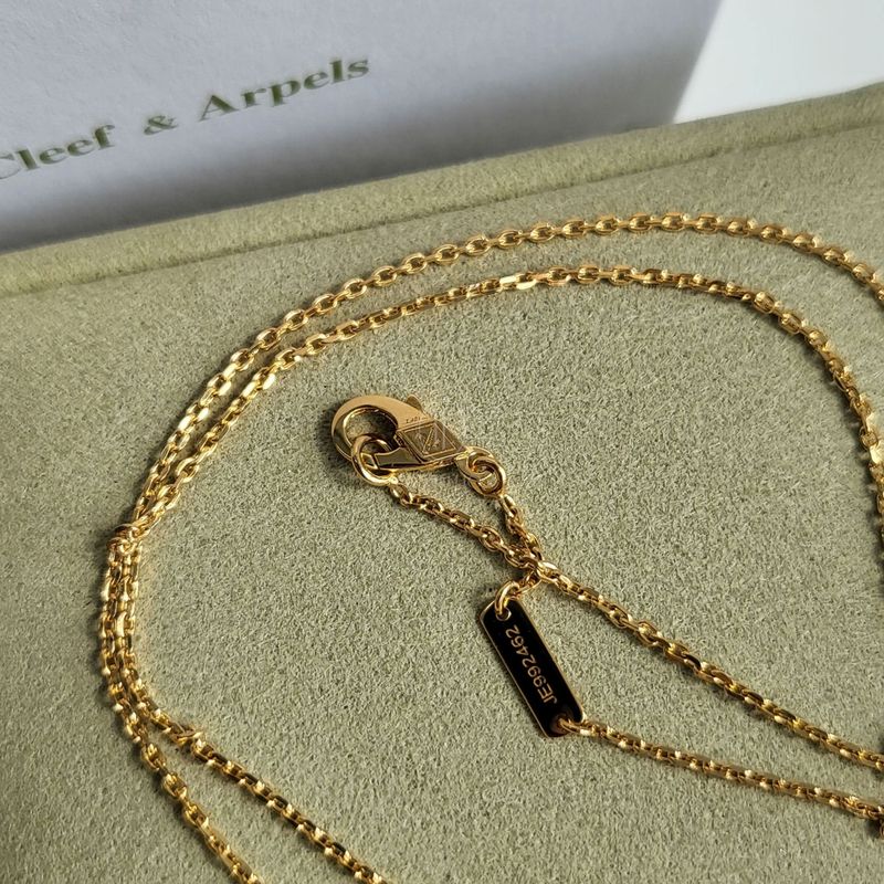 반클리프 빈티지 알함브라 (네크리스)