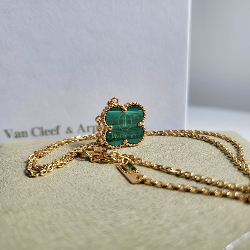 반클리프 빈티지 알함브라 (네크리스)