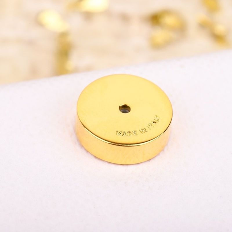 미우미우 귀걸이