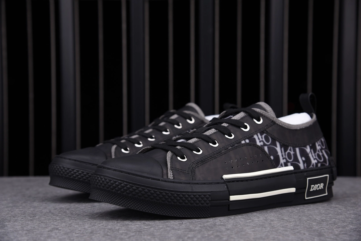 디올 B23 로우탑 스니커즈