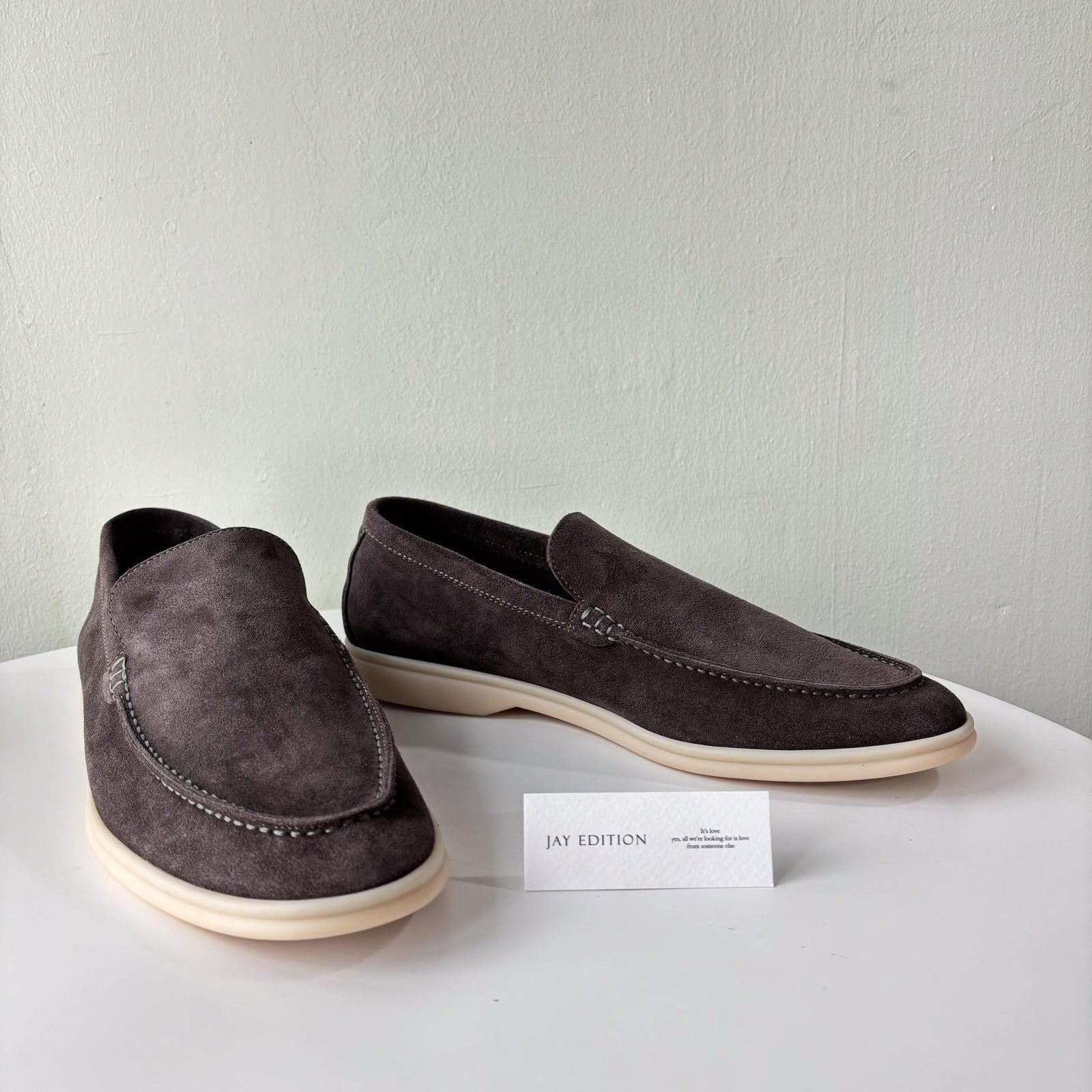 국내) 로로피아나 썸머워크 남성용 로퍼 / 모카브라운 42 (박스x)