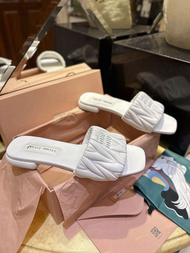 미우미우 마테라쎄 슬리퍼