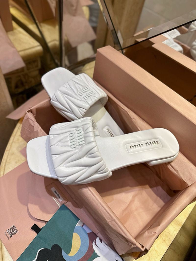 미우미우 마테라쎄 슬리퍼