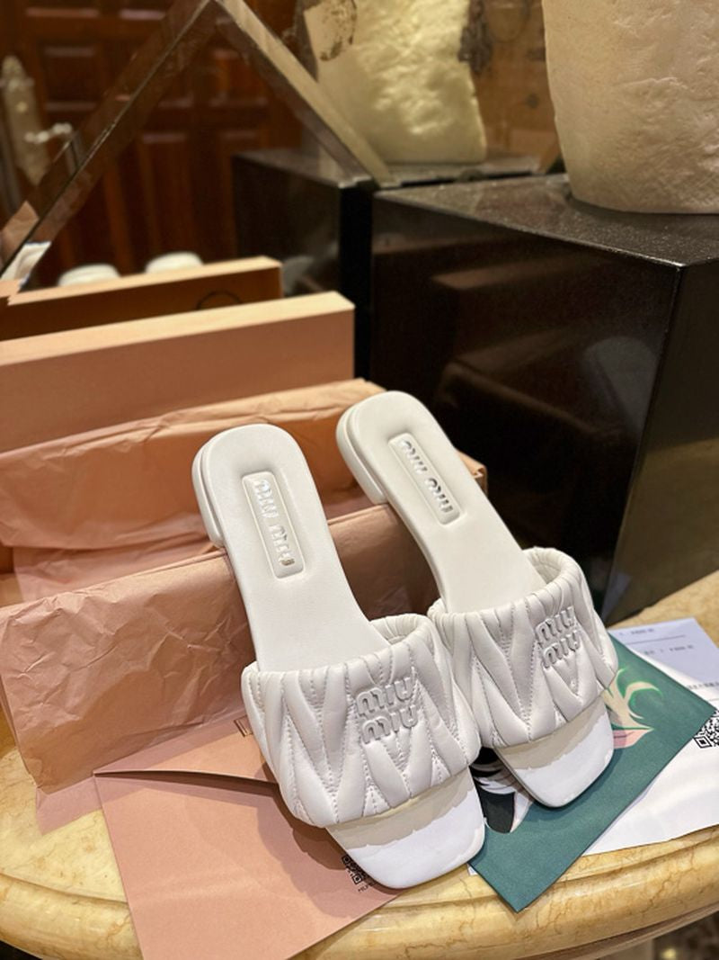 미우미우 마테라쎄 슬리퍼