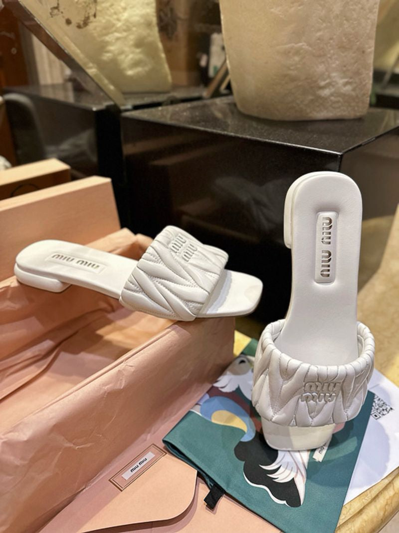 미우미우 마테라쎄 슬리퍼