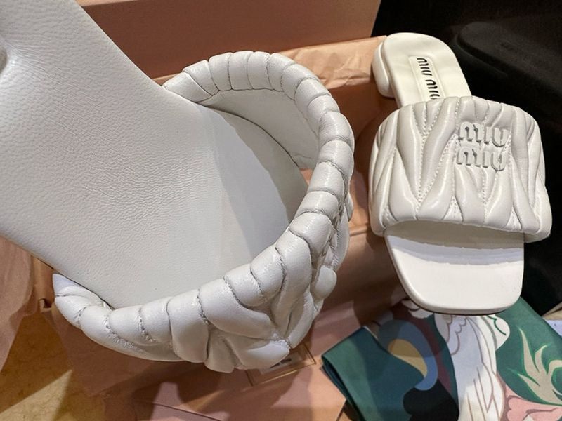 미우미우 마테라쎄 슬리퍼