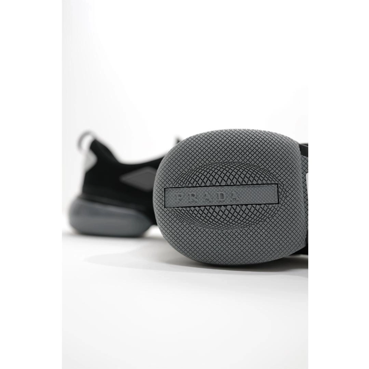 프라다 클라우드버스트 스니커즈