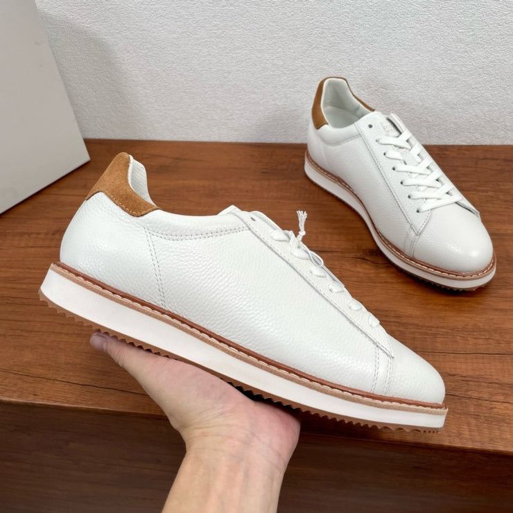 브루넬로 쿠치넬리 카우하이드 스니커즈 화이트