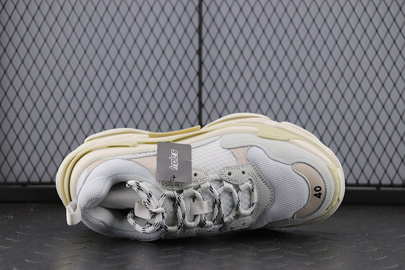 발렌시아가 트리플S - Cream