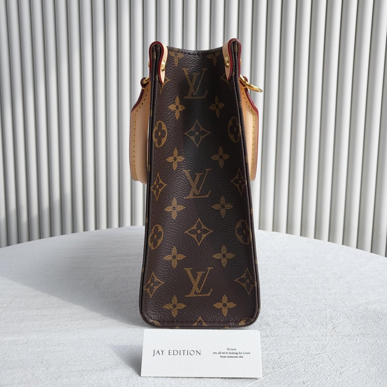 루이비통 삭플라 BB