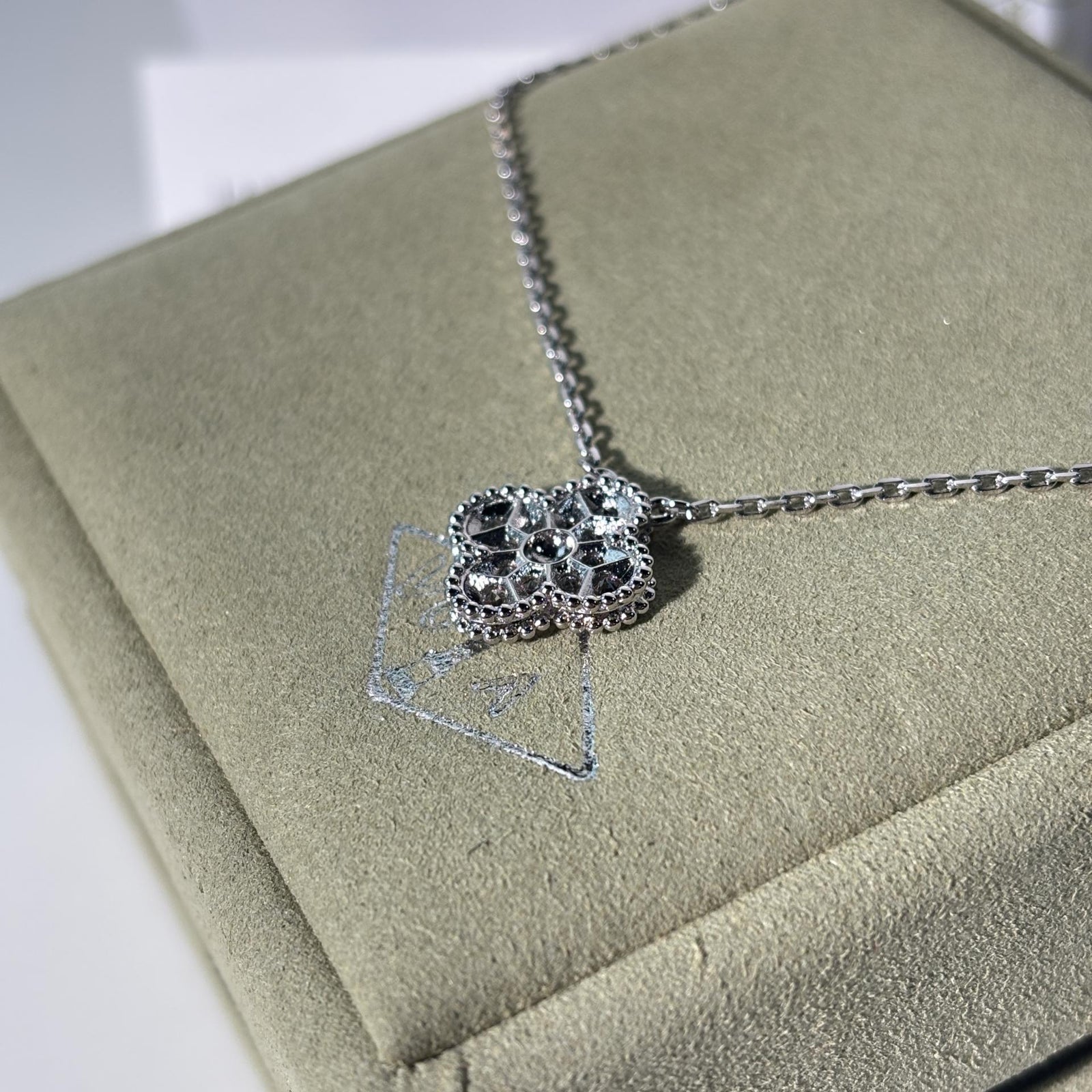 반클리프 빈티지 다이아 알함브라