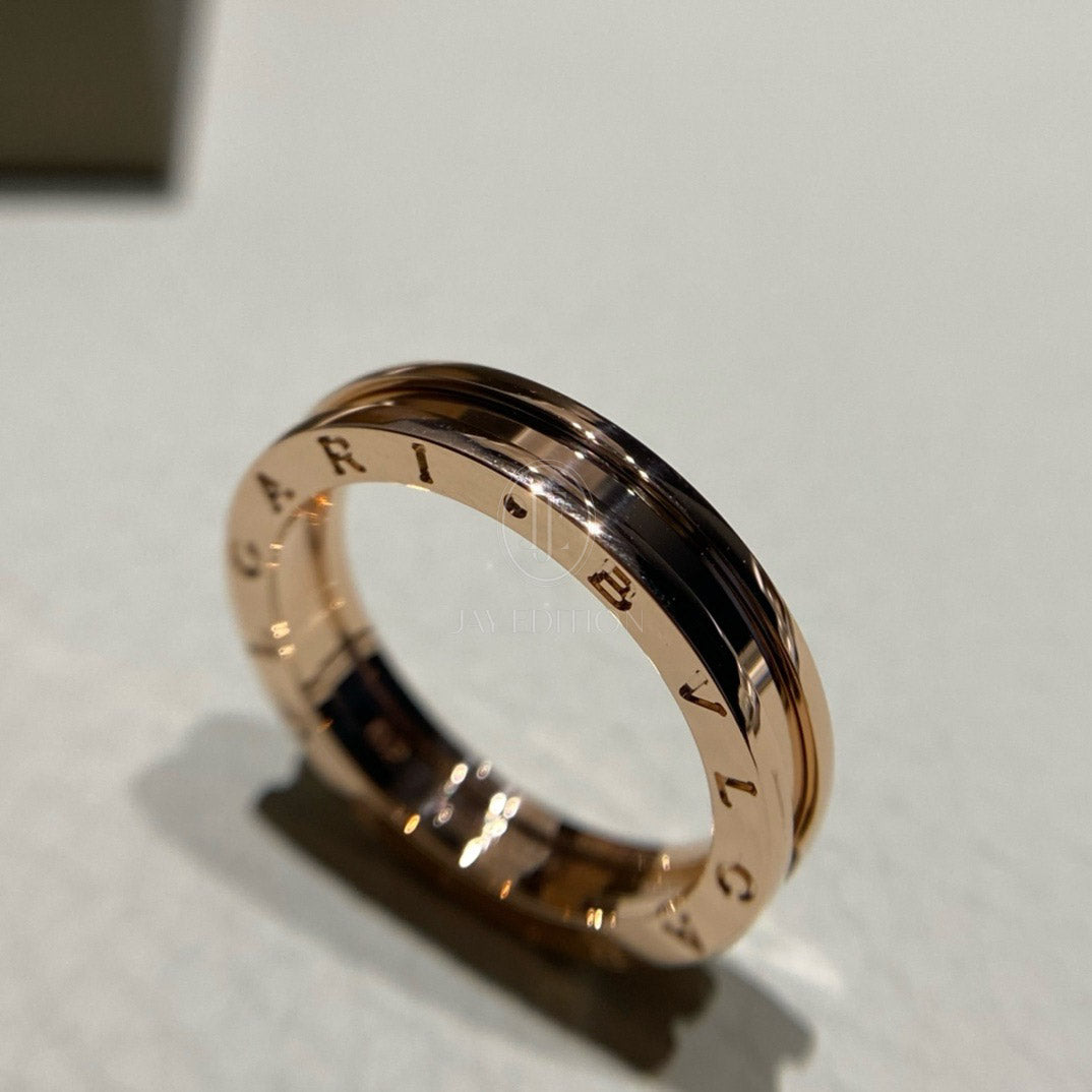 불가리 비제로원 1밴드 링 (18K)