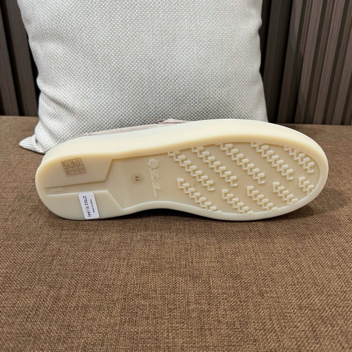 로로피아나 얼티밋 워크 로퍼