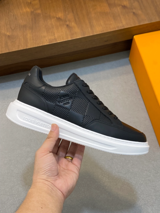 루이비통 비버리 힐스 스니커즈