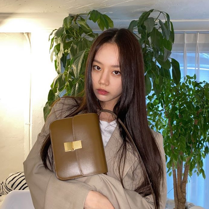 셀린느 박스백 틴