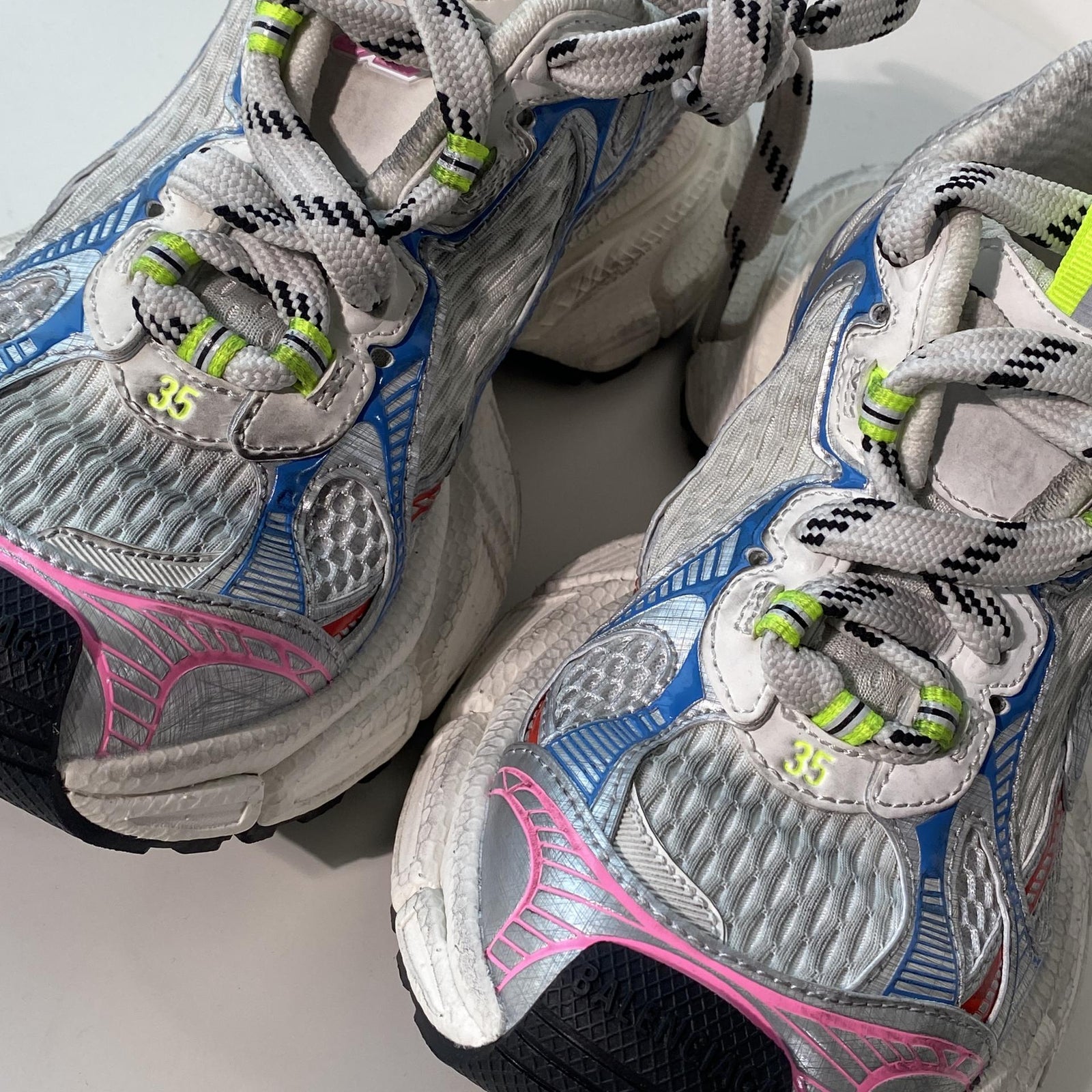 국내) 발렌시아가 3XL 화이트 레드 블루 스니커즈 35