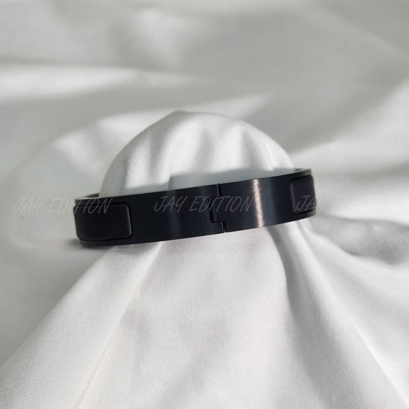 에르메스 Clic HH Bracelet So Black & Noir Mat