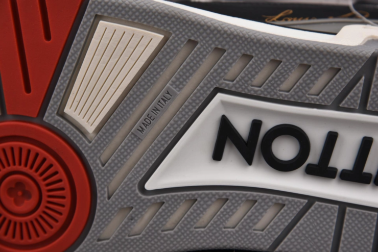 루이비통 LV 트레이너 스니커즈