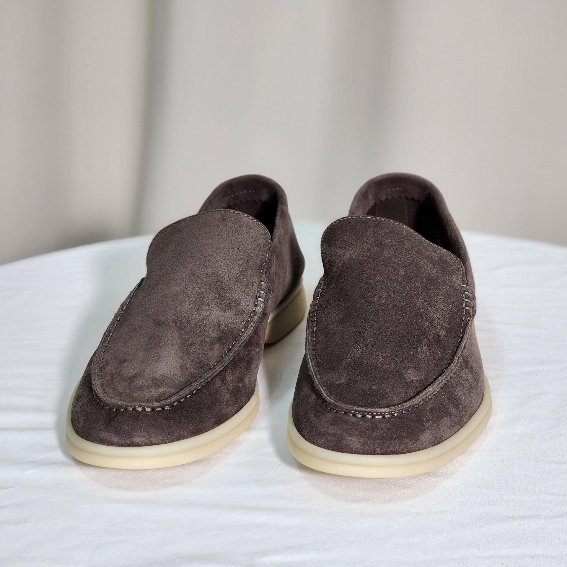 국내) 로로피아나 썸머워크 남성용 로퍼 / 모카브라운 42 (박스x)