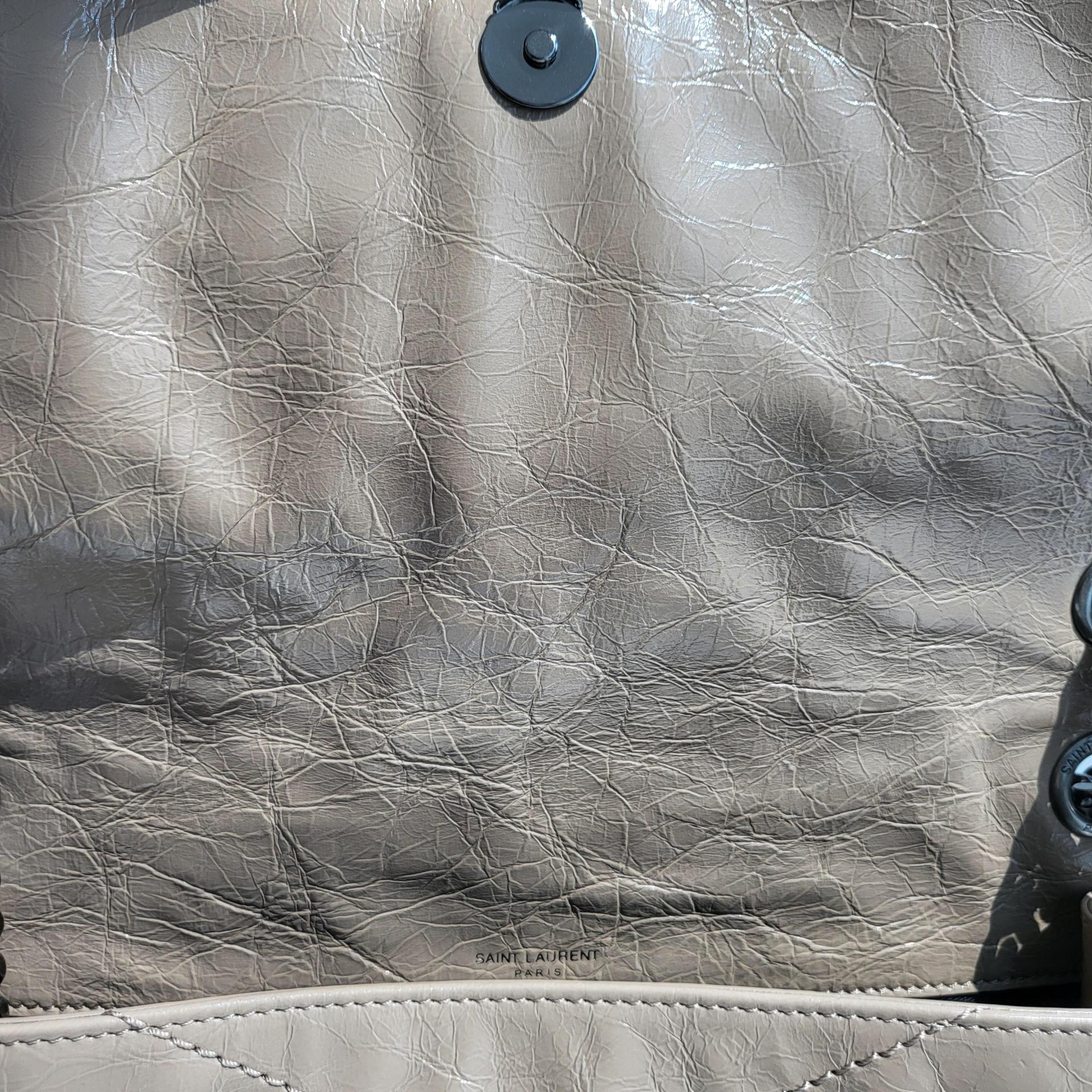 생로랑 니키백 미디움 빈티지 레더