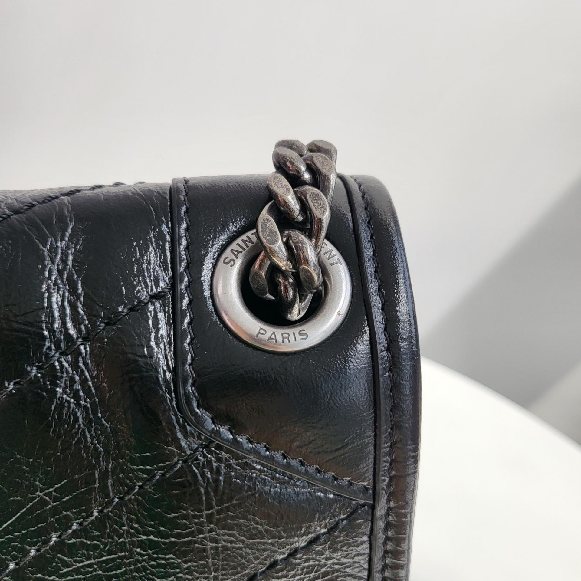 생로랑 니키백 미디움 빈티지 레더