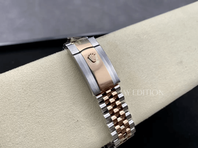 롤렉스 데이저스트 골드 다이얼 콤비 41mm