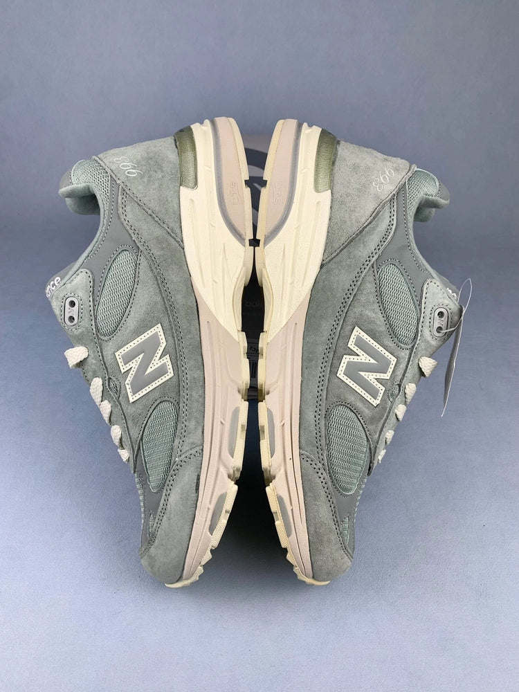뉴발란스 x 키스 993 메이드 인 USA 슬레이트 그레이