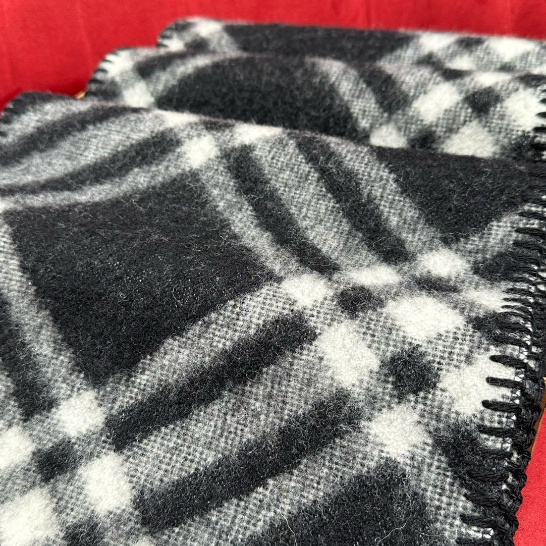 해외재고) 버버리 머플러