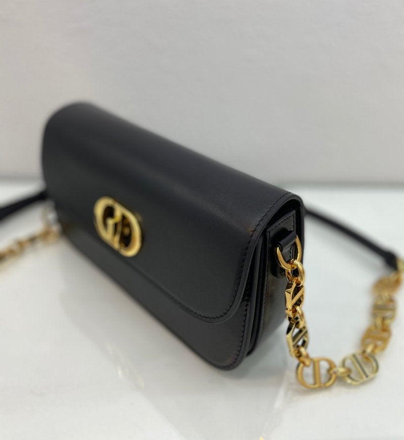 디올 30 몽테인 아베뉴