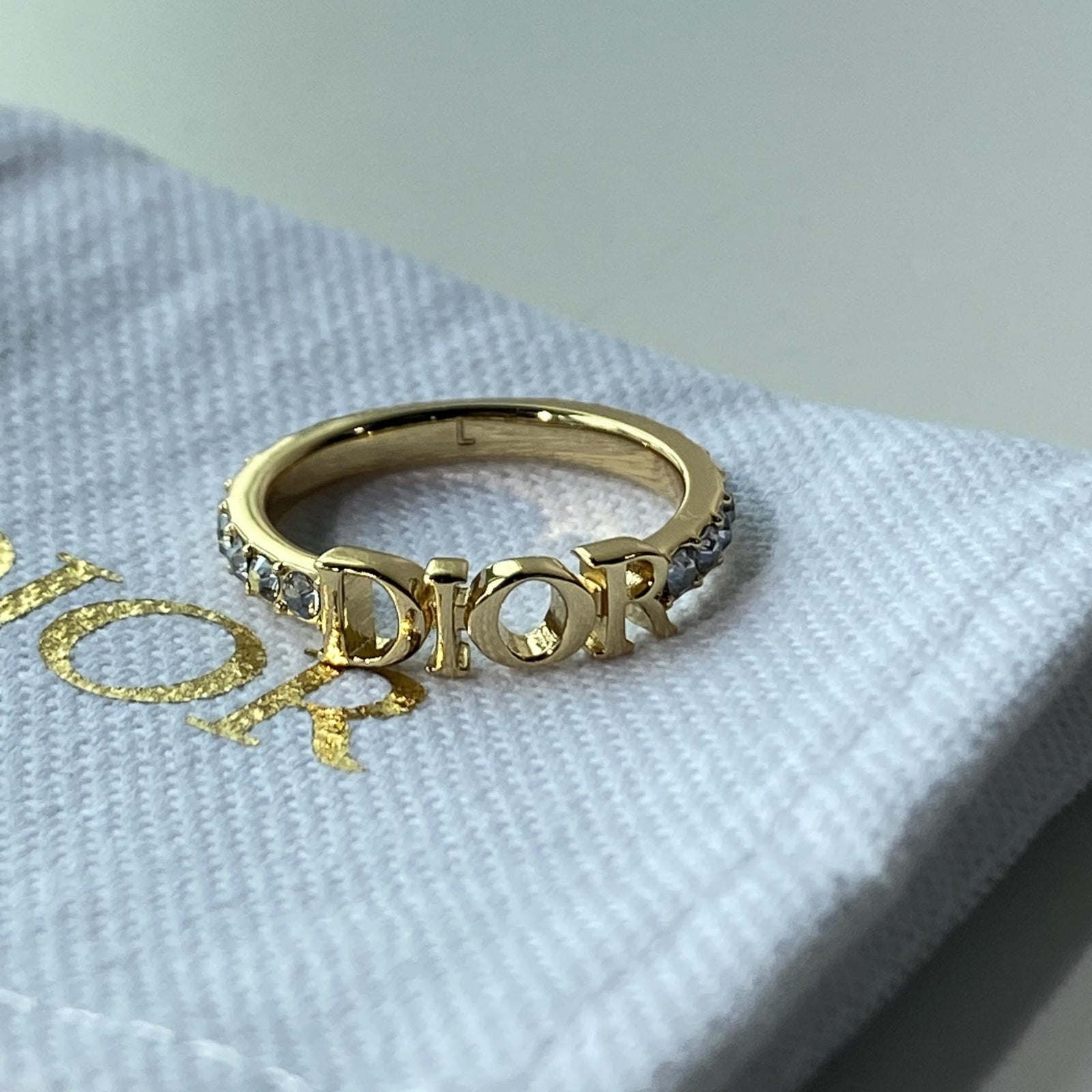 디올 반지
