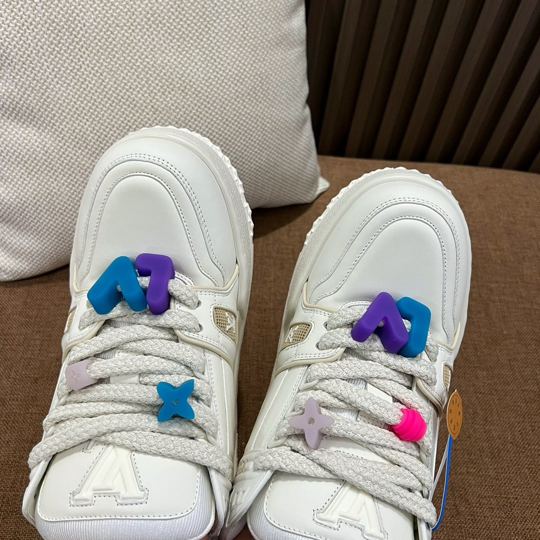 루이비통 LV 트레이너 맥시 스니커즈