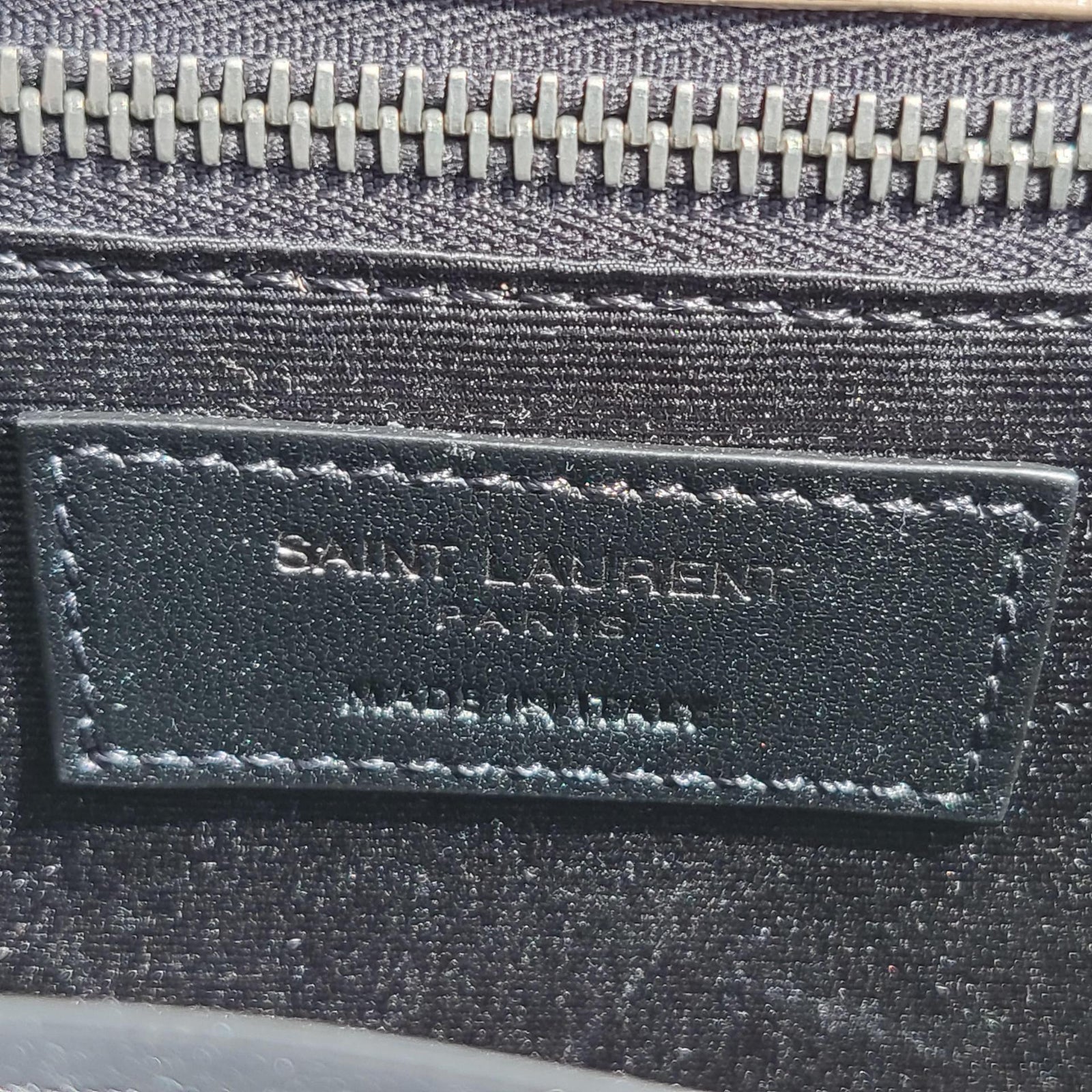 생로랑 니키백 미디움 빈티지 레더