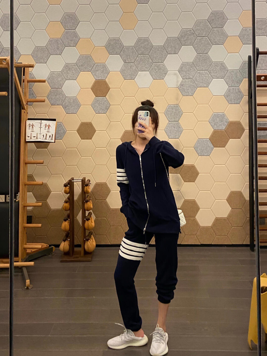 톰브라운 와플 후드집업