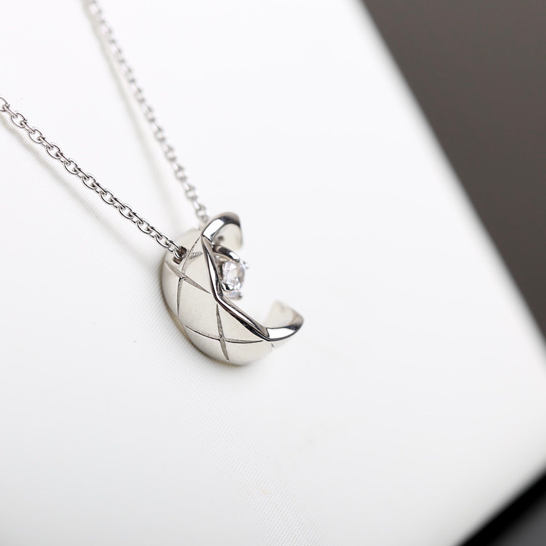 샤넬 코코크러쉬 네크리스 - 다이아