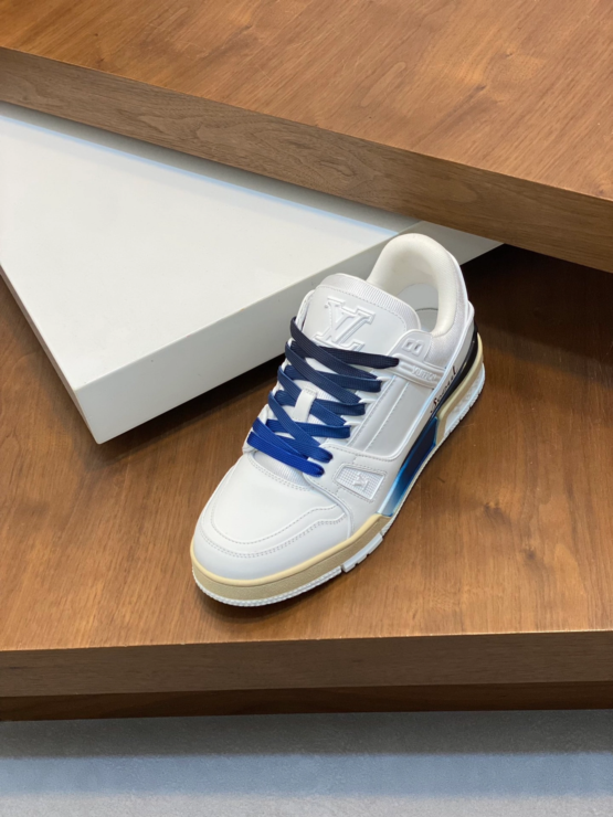 루이비통 LV 트레이너 스니커즈